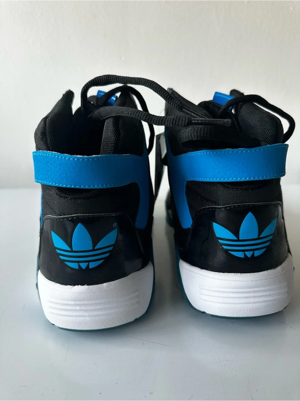 Mens Adidas LQC Basketball Sneakers in Black and Blue NWT Size 13